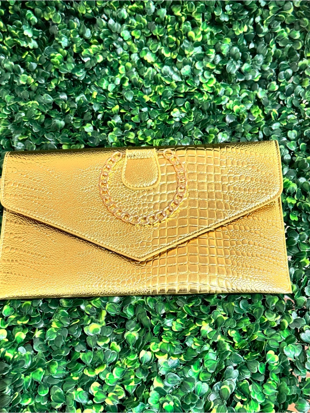 SHEIN Gold Croc-Embossed Envelope Clutch